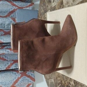 Steve Madden Vangle Boots